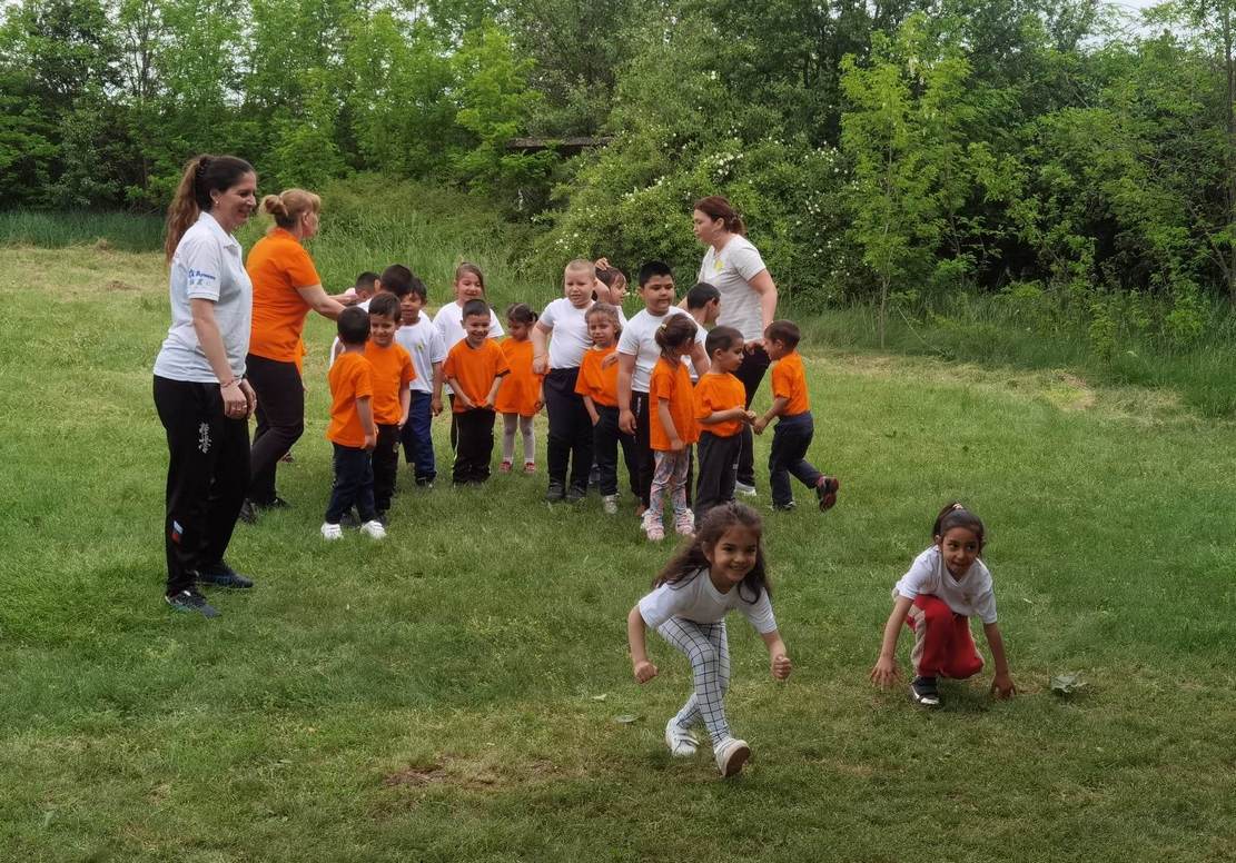 „Ден на спорта“ организираха в детската градина и читалището в село Асеновци